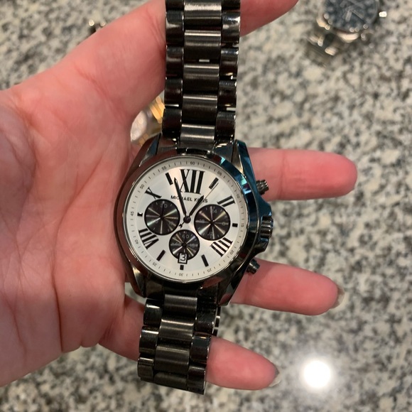 Michael Kors MK 5952 - Picture 1 of 3